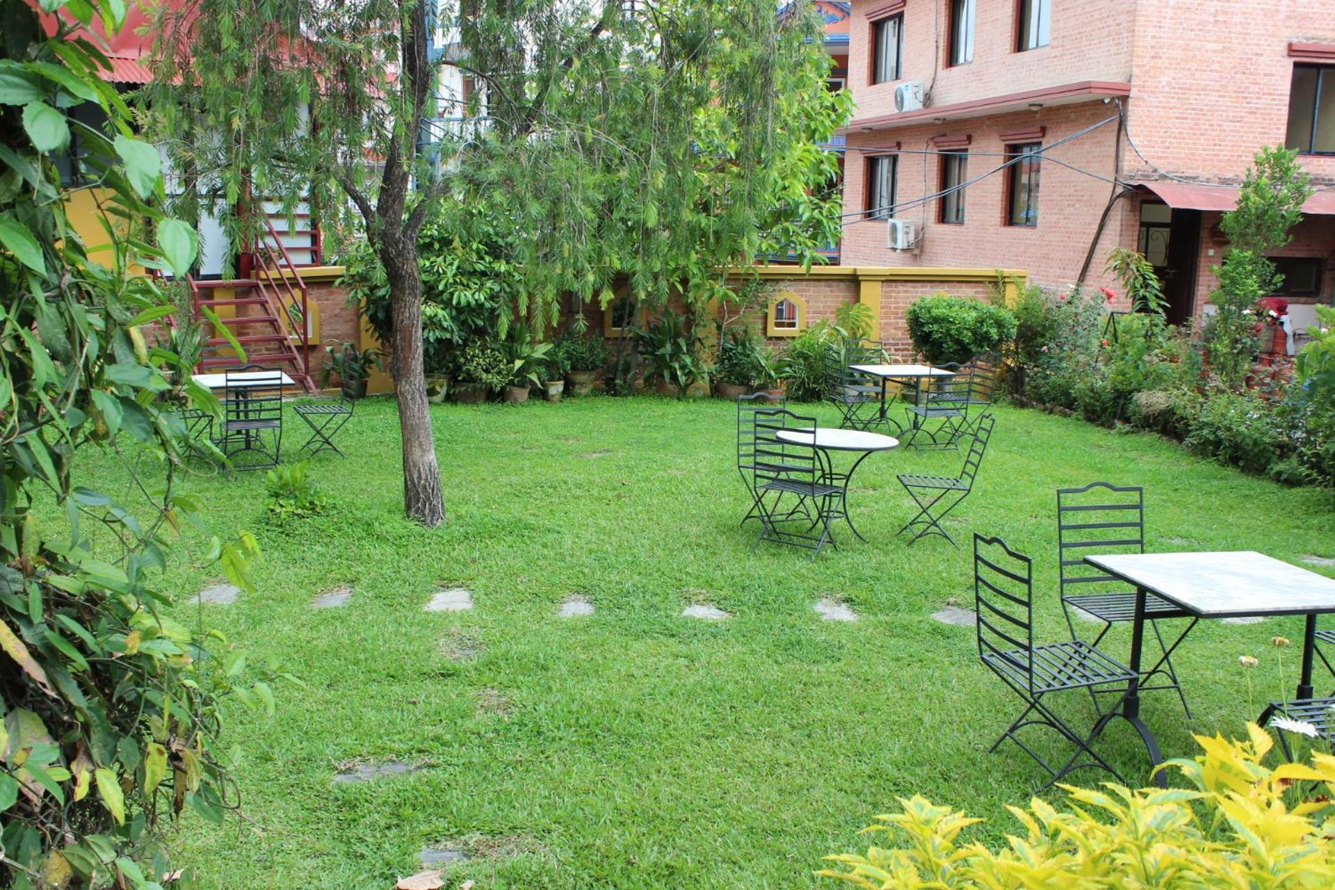 Royal Astoria Hotel Kathmandu Buitenkant foto