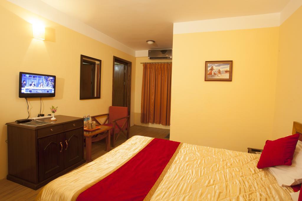 Royal Astoria Hotel Kathmandu Buitenkant foto