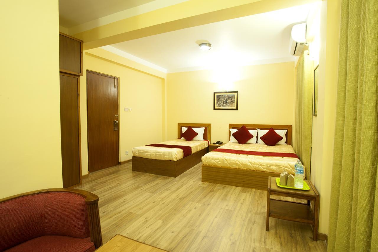 Royal Astoria Hotel Kathmandu Buitenkant foto