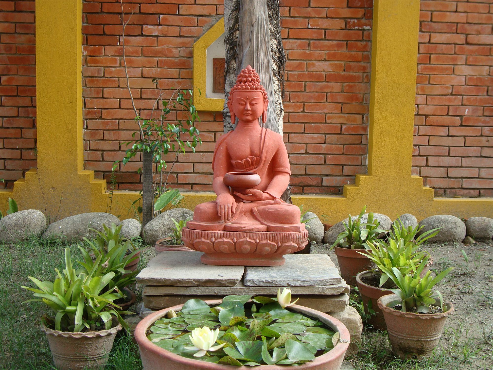 Royal Astoria Hotel Kathmandu Buitenkant foto